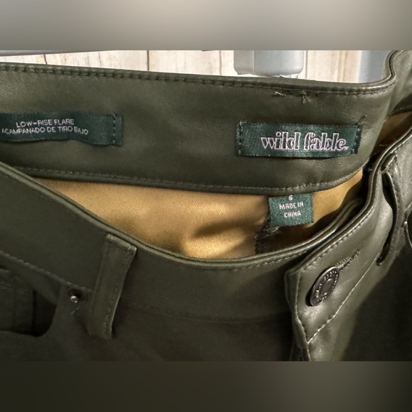 Women's Low Rise Faux Leather Flare Pants - Wild Fable, Olive Green Sz 6 Lined - Picture 3 of 7